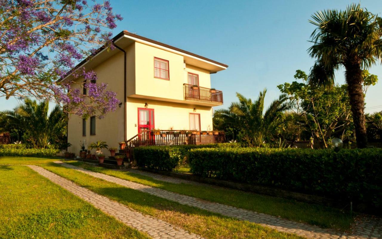 B&B Villa Dei Fiori SantʼEufemia Lamezia Zewnętrze zdjęcie